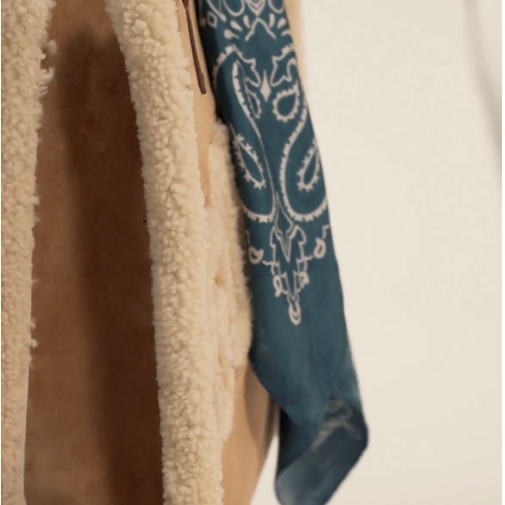 Golden Goose Blue and White Paisley Silk Scarf - Picture 4 of 5